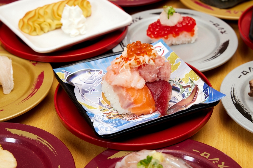 司郎吃遍日本、美澳、巴西等各地食材、更有TSUJIRI 辻利茶舗聯名甜點