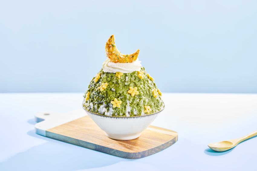 四四南村爆紅打卡點！好丘「可食用冰山」新登場，一口吃進合歡山晚霞、阿里山茶園與玉山日出