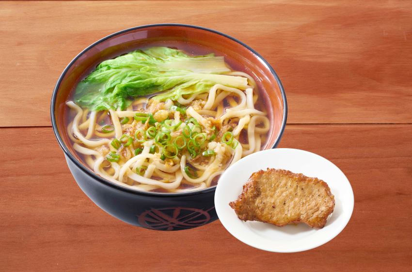 荷包不縮水！三商巧福黃金滷排麵、香菇雞湯麵109元開吃，鮮五丼招牌牛丼99元