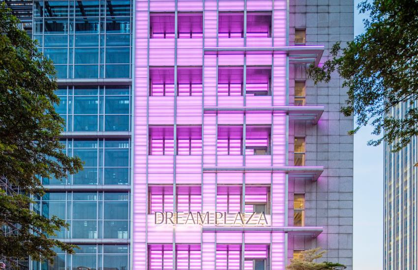 信義區DREAM PLAZA盛大開幕！全球最大星巴克、博客來旗艦店與日本牛舌名店必訪亮點全公開