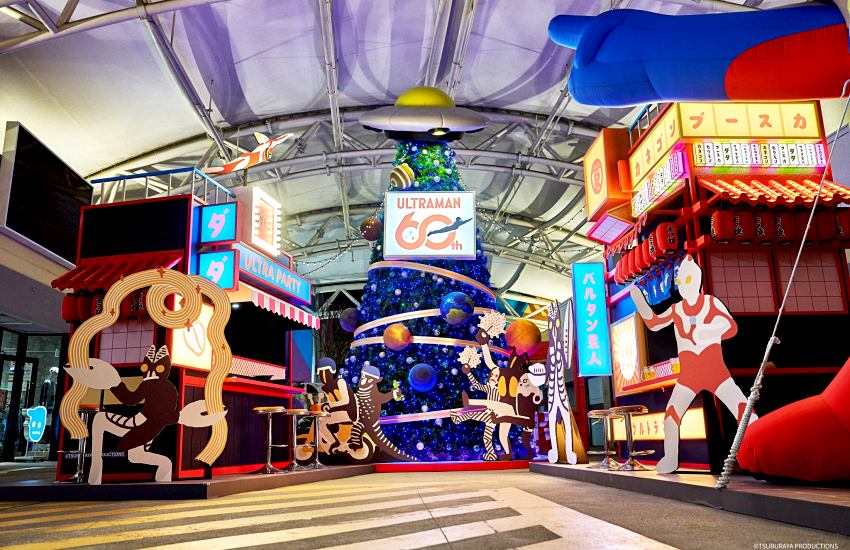 超人力霸王60週年聖誕紀念在三井OUTLET登場。北中南三店主題造景。林口昭和復古、台中港怪獸對決、台南日系光雪奇蹟，還有英雄見面會與500款周邊商品。