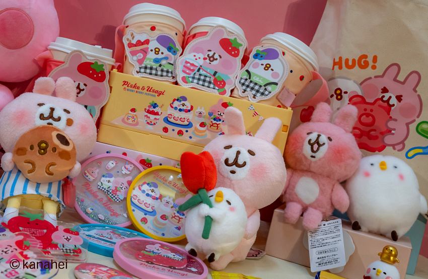 卡娜赫拉的小動物莓果祭典快閃店登場.六大拍照點必拍.P助粉紅兔兔草莓龍限定商品一次看