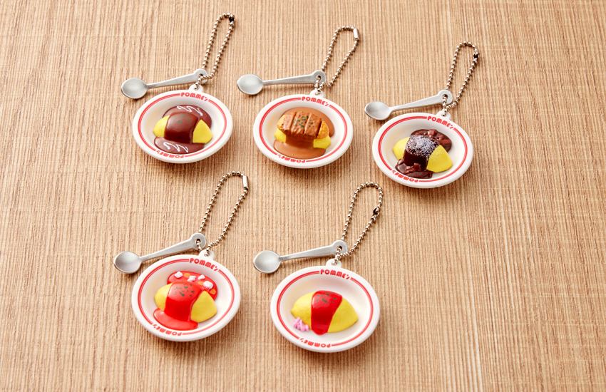 ポムの樹蛋包飯進駐林口三井Outlet二樓,試營運全店9折優惠,必吃綜合時蔬減醣蛋包與山藥泥系列,消費滿額再抽扭蛋