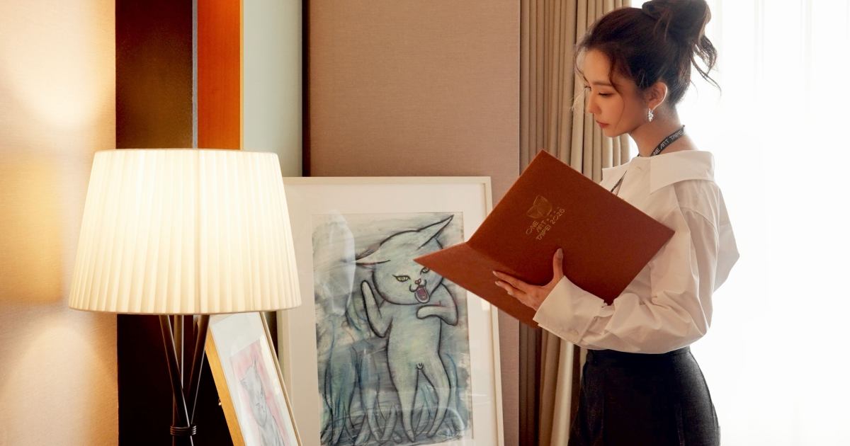 ONE ART Taipei 2026最佳空間呈現獎揭曉！周曉涵大讚也趣畫廊，飯店浴室變身沉浸式藝術展間