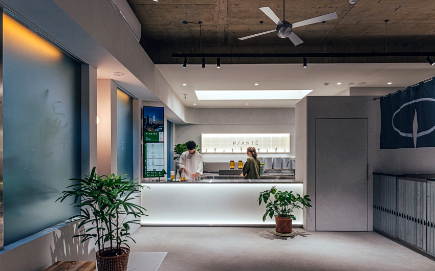 外食族能量補給新選擇,全台首創機能輕食飲:高蛋白、益生菌一杯滿足