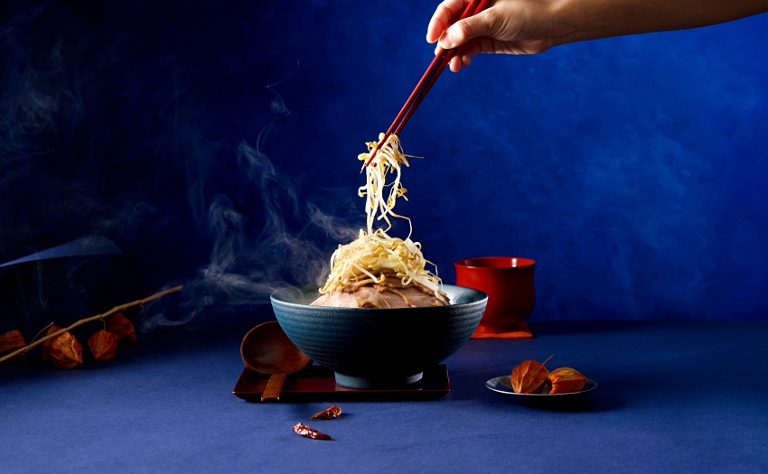 東京拉麵之王麵屋一燈進駐台南三井Outlet，限定火山辣味噌拉麵開賣