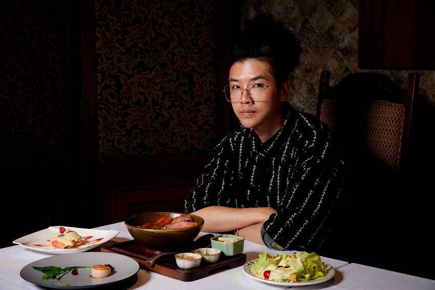 門前隱味聯名勞瑞斯牛肋排!奢華牛肉麵限量250份,預約方式看這裡