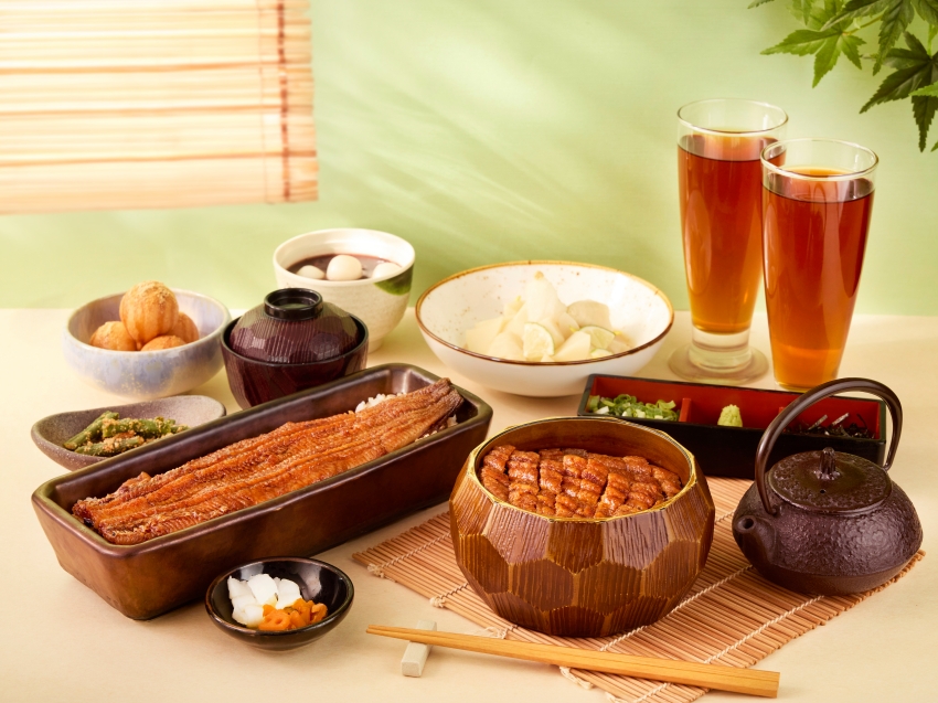 即日起至8月31日全台門市推出超值「夏鰻雙饗宴」,一次集結招牌名物蒲燒一本重與菊川鰻三吃,搭配冷筍沙拉、甜點與飲料,原價2700元特價2450元。