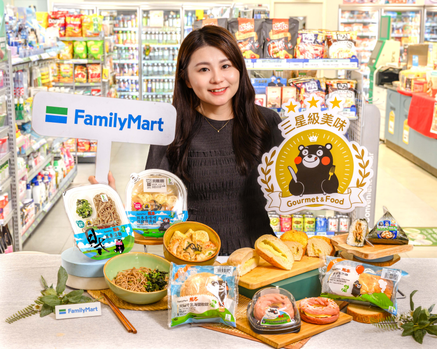 全家熊本季聯名鮮食與麵包、飯糰、麵食陳列。圖／全家提供