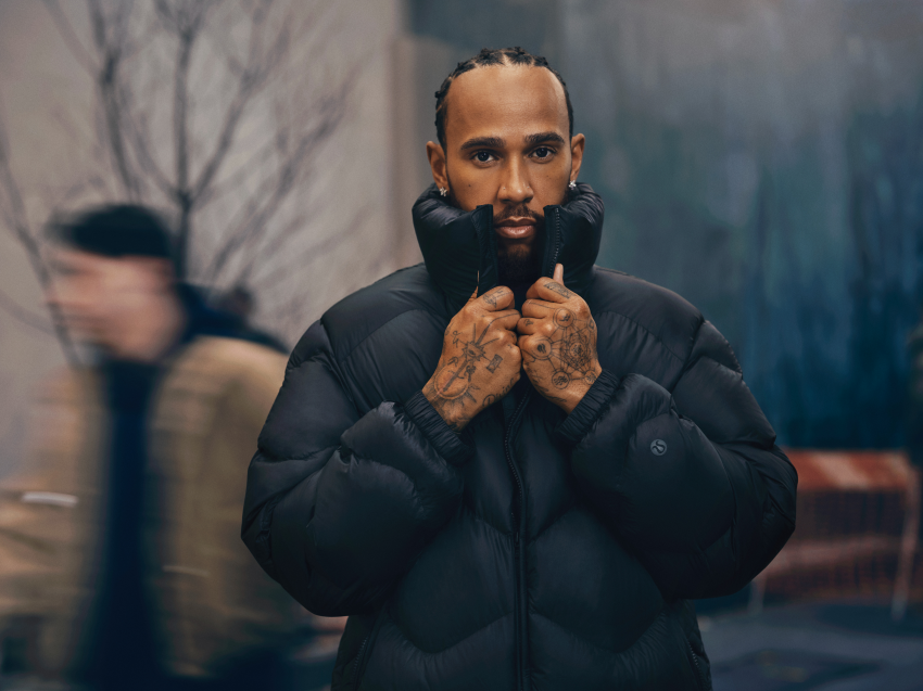 Lewis Hamilton身穿lululemon黑色羽絨外套。圖／lululemon提供