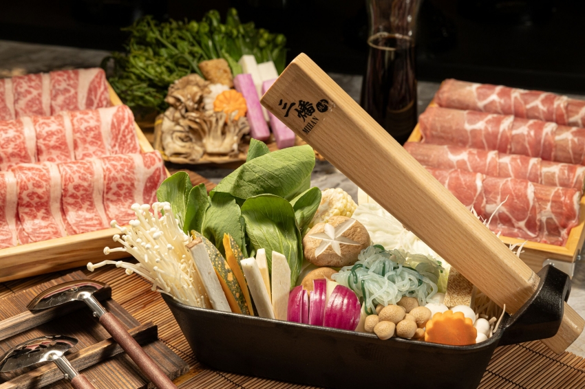 三燔北投壽喜燒放題餐飲影像,為鍋物美饌泡湯方案的餐食搭配。圖/晶泉丰旅提供