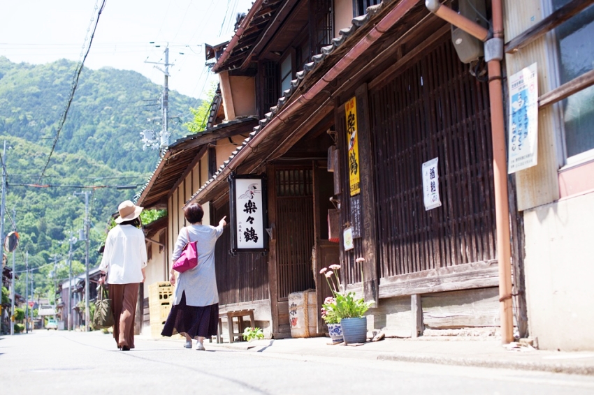 ・城崎溫泉 旅遊 2026 ・兵庫但馬地區 景點 ・出石城下町 日本酒 ・出石酒造 樂樂鶴 ・香住鶴 舞翔 ・關西私房景點 推薦