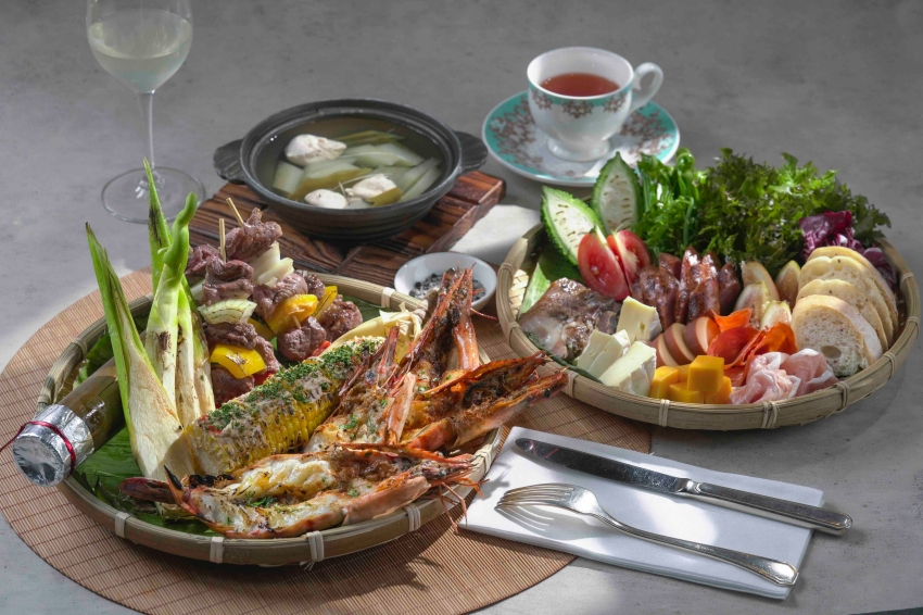 蘇卡利漫活海陸料理展示，秋冬不同食宿方案各有餐食內容。圖／雲品國際提供