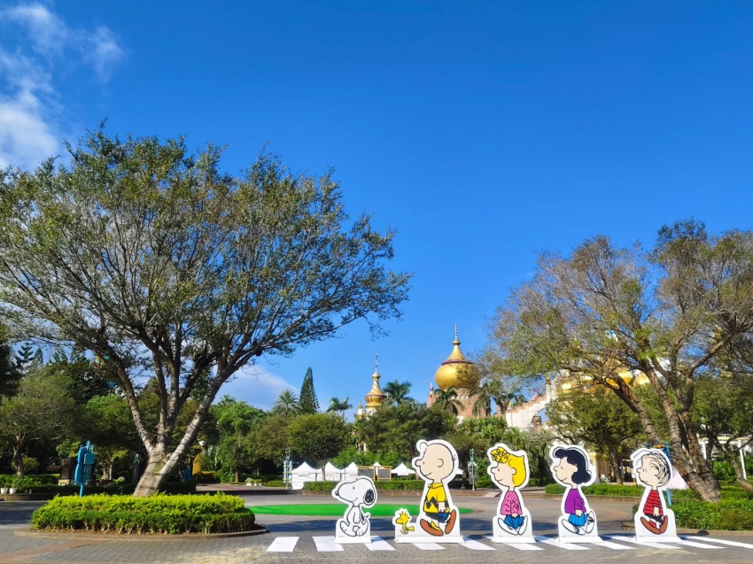 六福村SNOOPY萬聖祭設置Peanuts角色主題場景。圖/六福旅遊集團提供